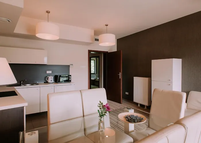 Apart Otel Szklane 3*